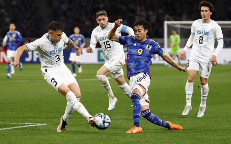 日本vs乌拉圭日本精彩传球